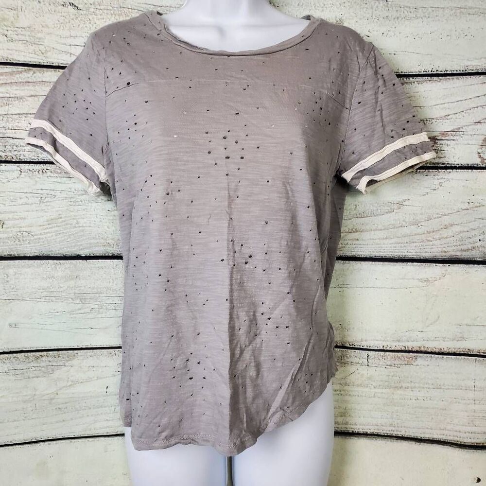 Fitz + Eddi Distressed Gray Tee Women’s Size L